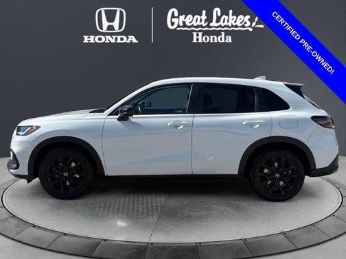 Platinum White Pearl 2024 Honda HR-V AWD Sport
