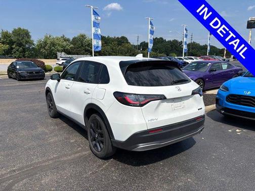 Platinum White Pearl 2024 Honda HR-V AWD Sport