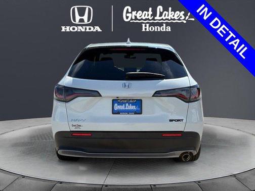 Platinum White Pearl 2024 Honda HR-V AWD Sport