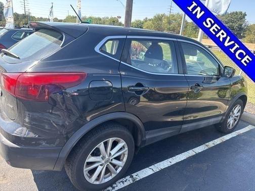 2017 Nissan Rogue Sport S