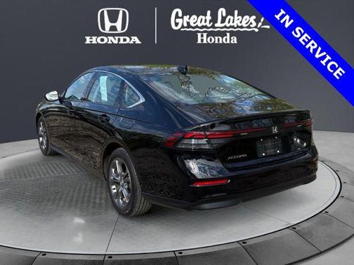 Crystal Black Pearl 2024 Honda Accord EX
