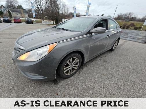 2013 Hyundai SONATA GLS