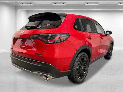 Milano Red 2027 Honda HR-V Sport