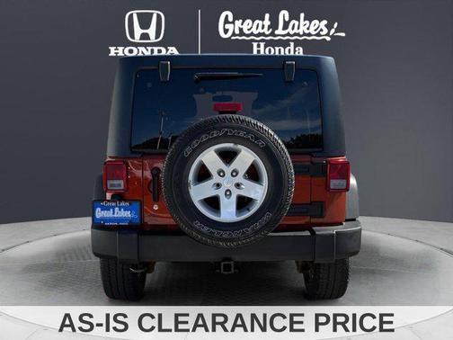 Copperhead Pearlcoat 2014 Jeep Wrangler Unlimited Sport