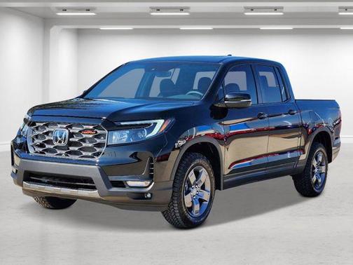 Crystal Black Pearl 2026 Honda Ridgeline TrailSport