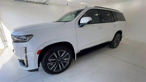 Photo 4 of 41 of 2021 Cadillac Escalade Sport