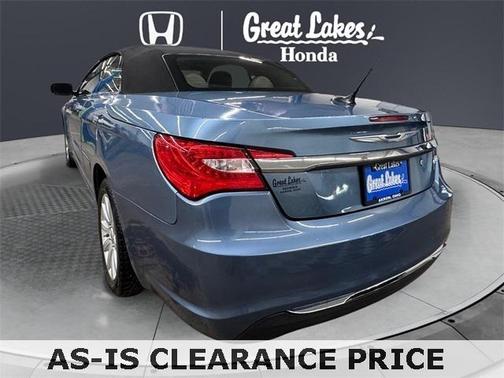 2011 Chrysler 200 Touring