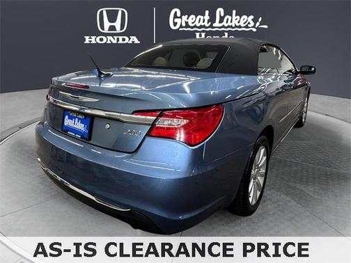 2011 Chrysler 200 Touring