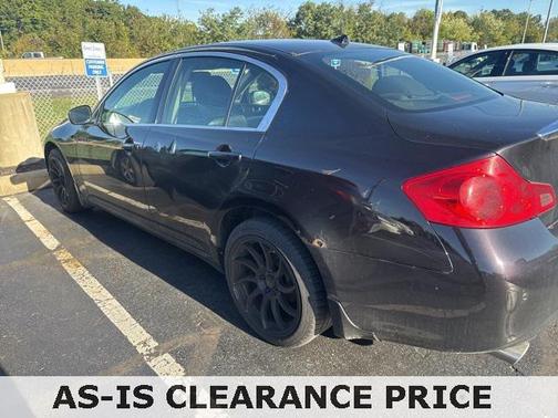 2013 INFINITI G37x Base