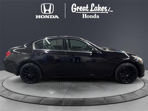 2013 INFINITI G37x Base