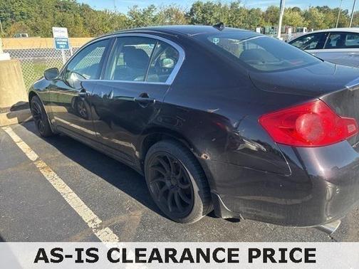2013 INFINITI G37x Base