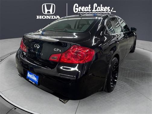 2013 INFINITI G37x Base