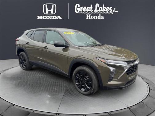 2024 Chevrolet Trax LS