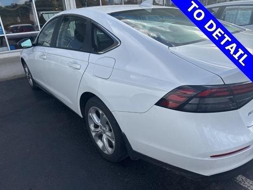 2023 Honda Accord LX 1.5T