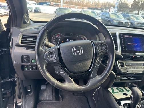 2019 Honda Ridgeline Black
