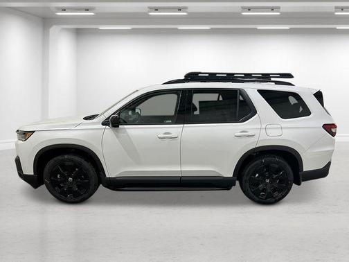 Platinum White Pearl 2026 Honda Pilot Black Edition