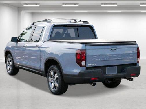 Sonic Gray Pearl 2026 Honda Ridgeline RTL