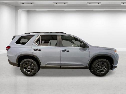 Sonic Gray Pearl 2026 Honda Pilot TrailSport