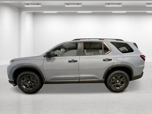 Sonic Gray Pearl 2026 Honda Pilot TrailSport