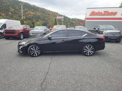 2021 Nissan Altima SR Intelligent AWD
