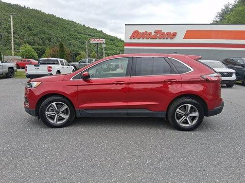 Rapid Red Metallic Tinted Clearcoat 2024 Ford Edge SEL
