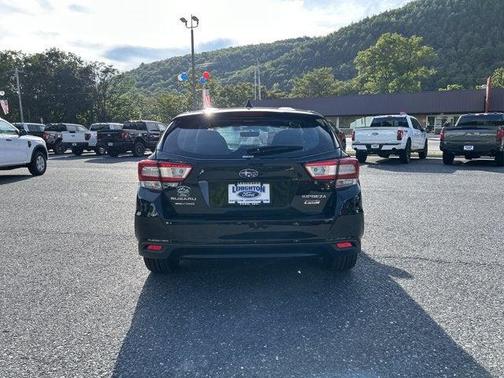 2017 Subaru Impreza 2.0i Sport