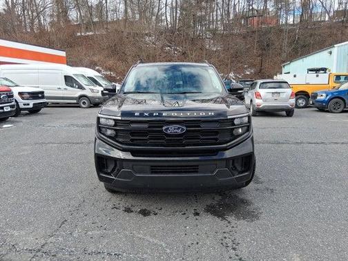 2026 Ford Expedition Active 4x4