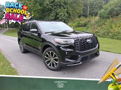 Agate Black Metallic 2026 Ford Explorer ST-Line 4WD