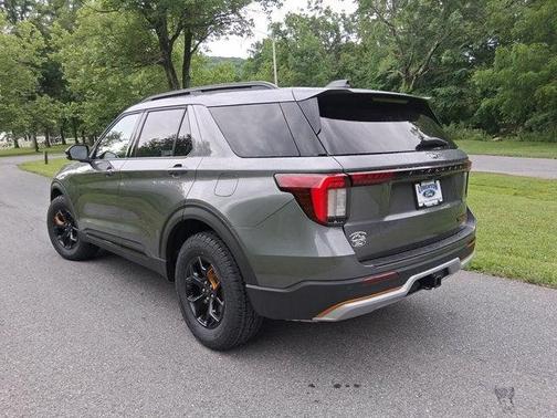 Carbonized Gray Metallic 2026 Ford Explorer Tremor