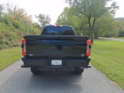 Agate Black Metallic 2027 Ford F-250 Platinum