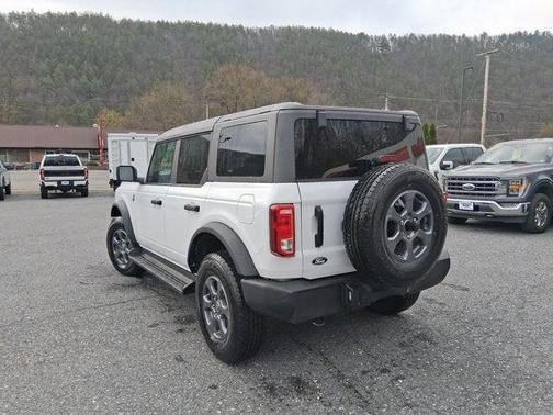 Oxford White 2026 Ford Bronco Big Bend