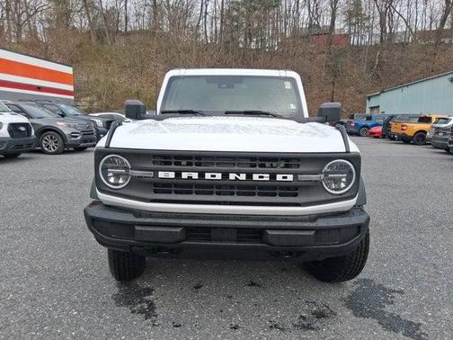 Oxford White 2026 Ford Bronco Big Bend