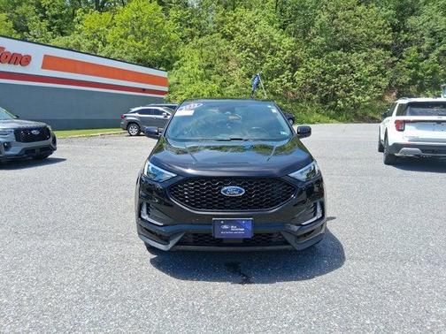 Agate Black Metallic 2022 Ford Edge ST-Line