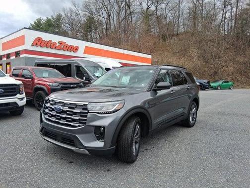 Carbonized Gray Metallic 2026 Ford Explorer Active