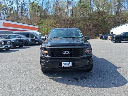 Agate Black Metallic 2026 Ford F-150 STX