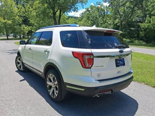 White Plat 2019 Ford Explorer Limited