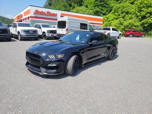 2016 Ford Shelby GT350 Base
