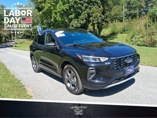 Agate Black Metallic 2023 Ford Escape ST-Line