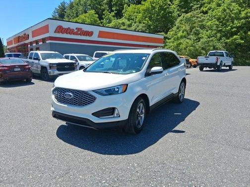 Star White Metallic Tri-Coat 2024 Ford Edge SEL