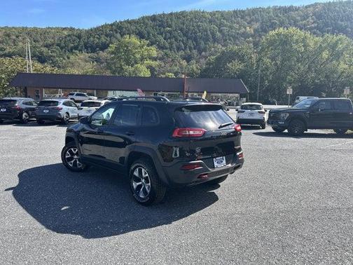 2017 Jeep Cherokee Trailhawk