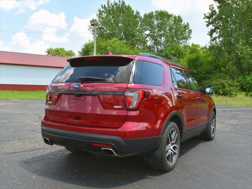 2016 Ford Explorer Sport