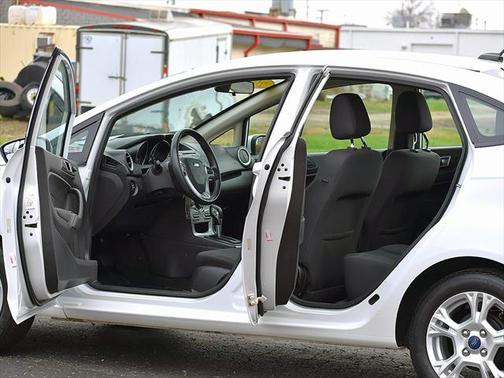 2016 Ford Fiesta SE