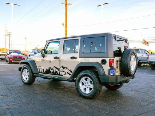 2016 Jeep Wrangler Unlimited Sport