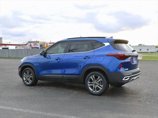 2023 Kia Seltos S