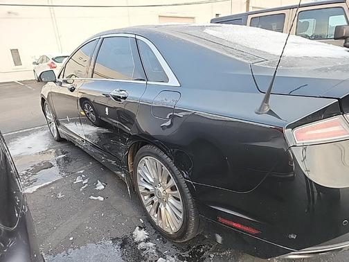 2014 Lincoln MKZ Base