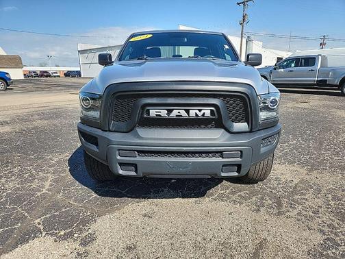 Billet Silver Metallic Clearcoat 2021 RAM 1500 Classic Warlock Quad Cab 4x2 6'4' Box