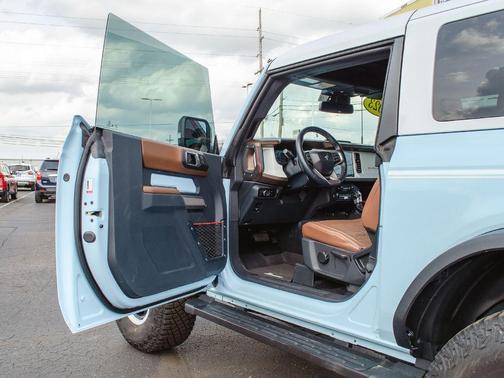 Robins Egg Blue 2023 Ford Bronco Heritage Limited Edition