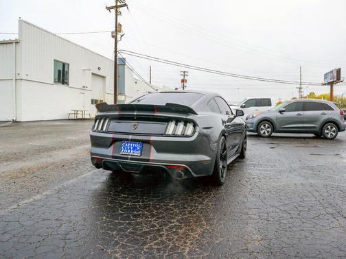 2017 Ford Mustang GT