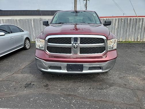 2019 RAM 1500 SLT