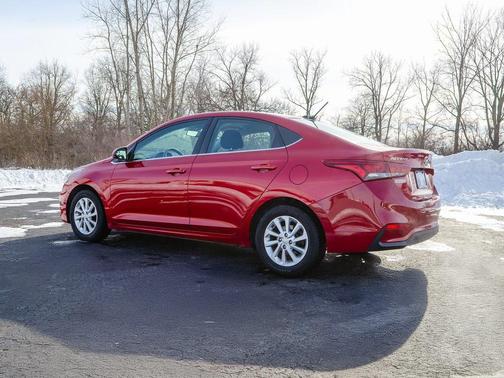 2021 Hyundai Accent SEL